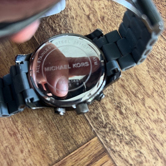 Michael Kors Gunmetal Oversize Runway Men's Watch, 46mm - Picture 2 of 2